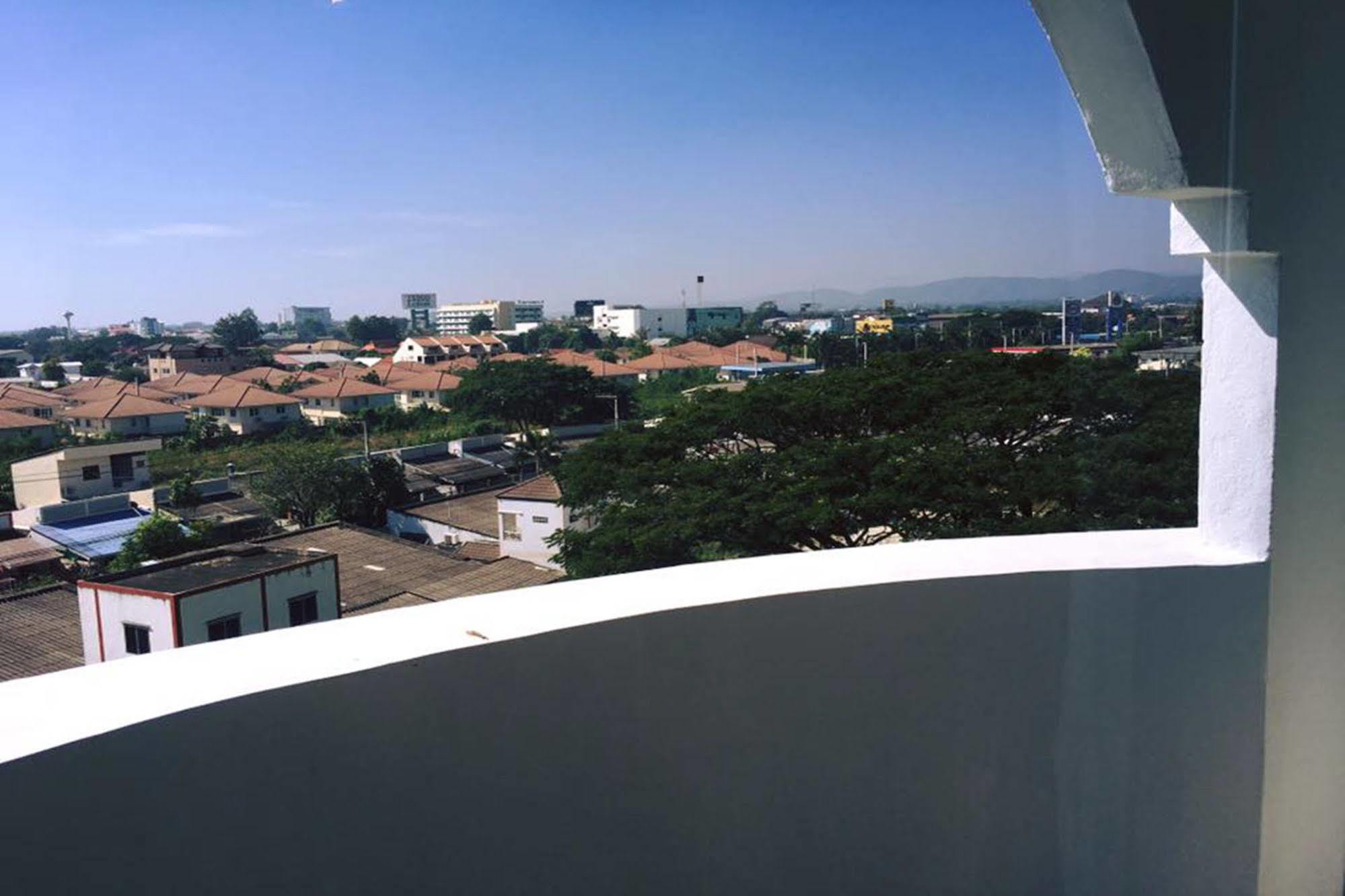 Sereno Airport Hotel 清邁 外观 照片